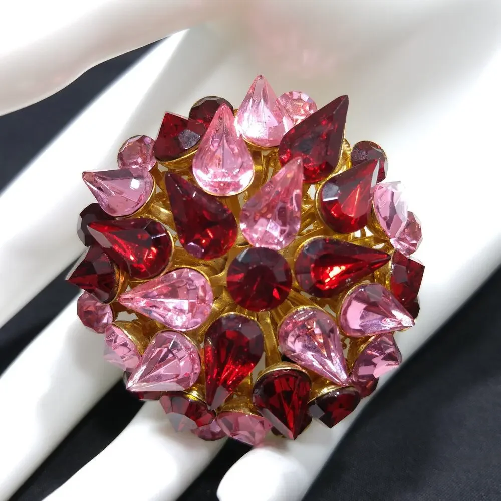 Red & Pink Domed Rhinestone Brooch, Gold Plated Filigree Backing, 1950s Vintage